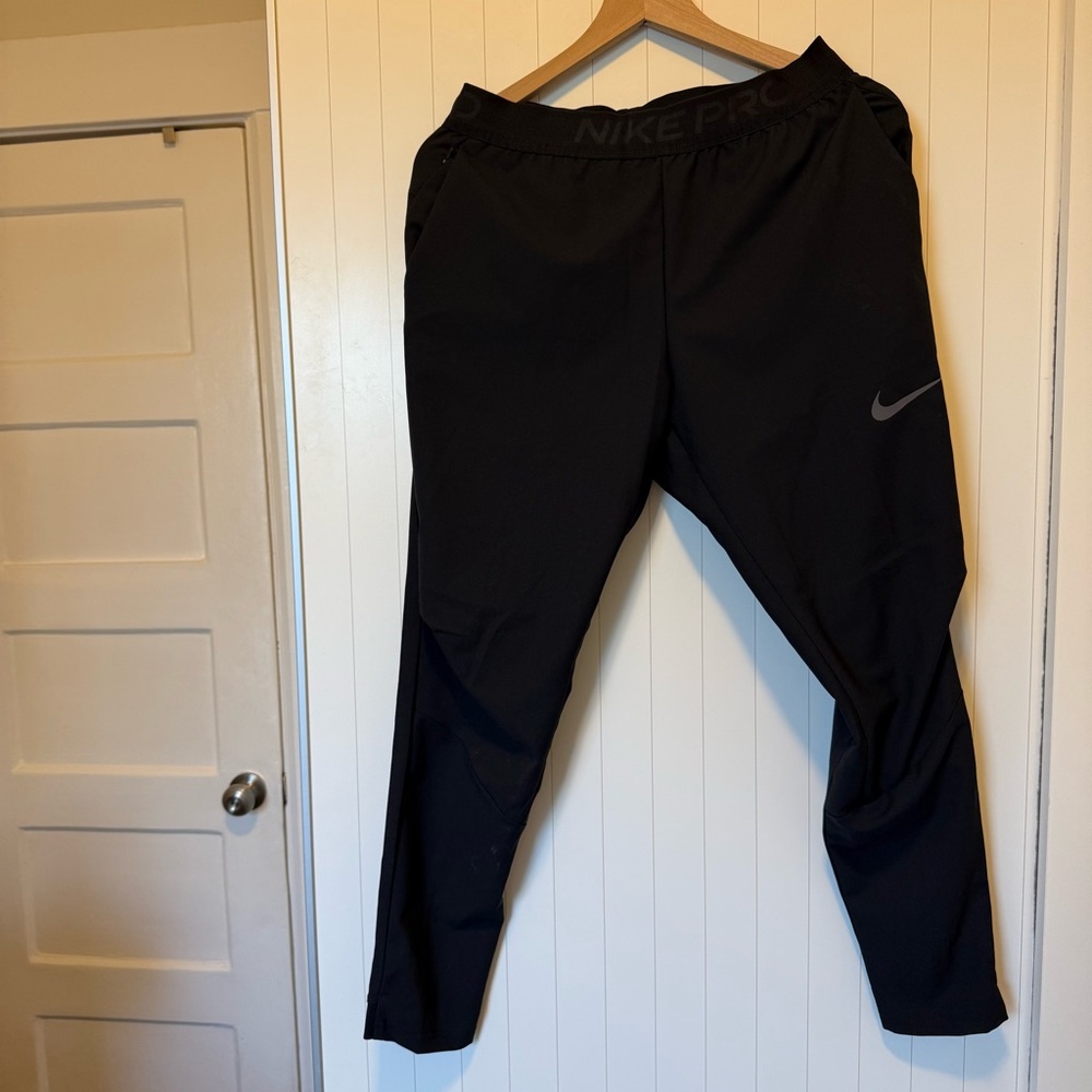 Nike Pro Black Athletic Pants